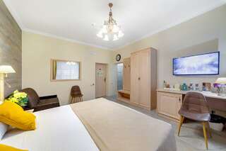 Гостиница Астель Вилла Геленджик Номер студия с 1 двуспальной кроватью и диваном-9