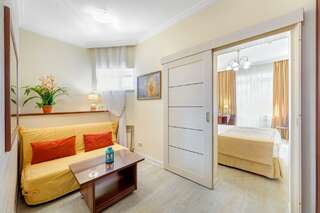 Гостиница Астель Вилла Геленджик Номер студия с 1 двуспальной кроватью и балконом-12