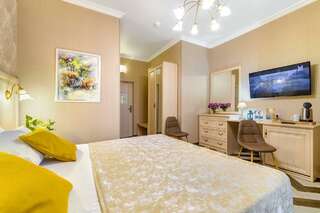 Гостиница Астель Вилла Геленджик Номер полулюкс с 3 односпальными кроватями-12